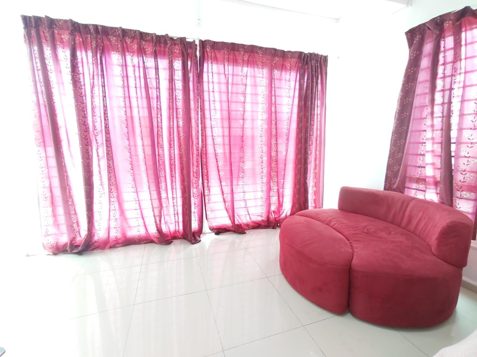1056 Hijayu Rumah percutian *